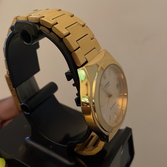 Men’s Casio watch - Picture 4 of 6